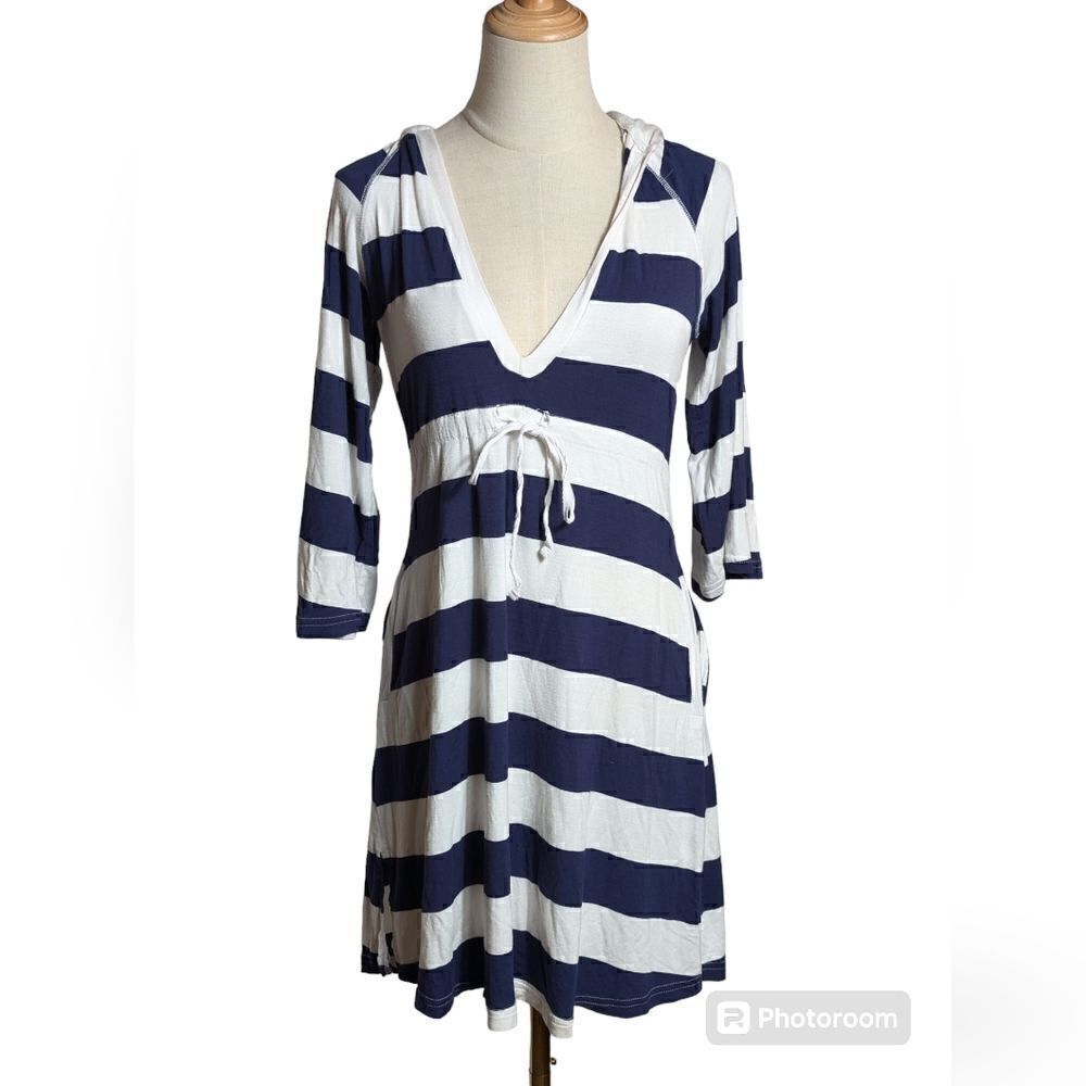 Kenneth Cole Reaction Blue and White Striped Hooded Beach Cover Dress